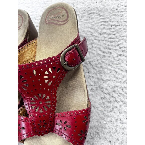 Women's Dansko Red Leather Upper Slip On Open Toe Side Buckle Sandal Size 40 - Picture 10 of 10